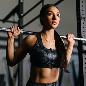 Zyia Gray Stonewashed Front Zipper Strappy Bra (12) EUC